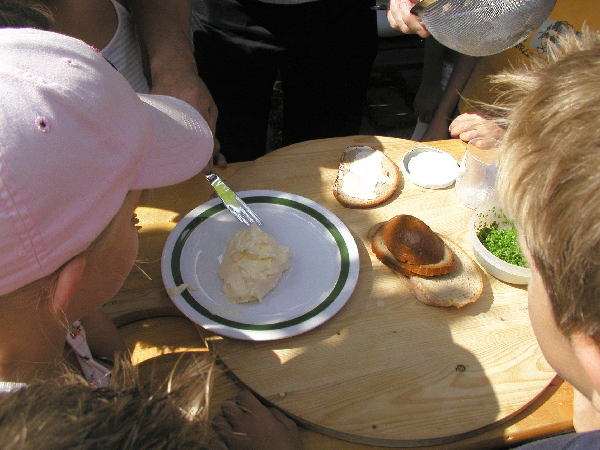 Ferienprogramm | Alltag auf dem Land! Butter herstellen